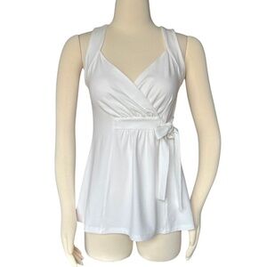 Arden B White V-Neck Sleeveless Faux Wrap Top Size Large NWOT
